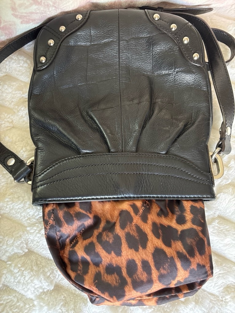 Y2K Black Pebbled Leather Studded Crossbody Bag B. Makowsky Leopard Lining - Picture 3 of 10